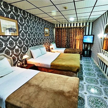 West Hotel Dubai Bagian luar foto